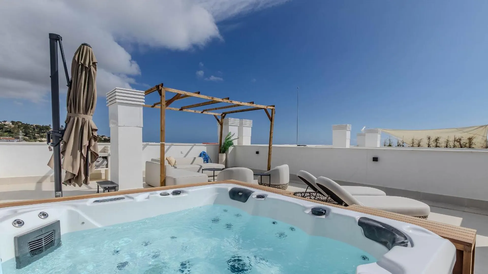 Higueron Rental Lomas Solarium Fuengirola Španělsko